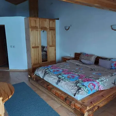 камината Guest house Trigrad