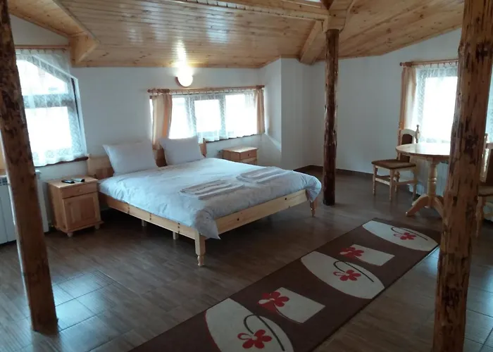 Guest house камината